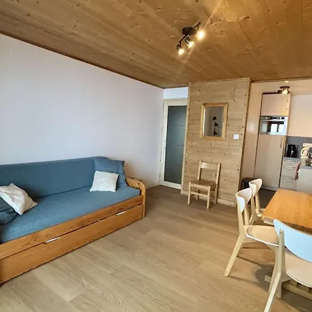 2 Pieces 6 Pers Avec Balcon Sud, Proche Tele-siege Et Commerces A L'alpe D'huez - Fr-1-405-3 *